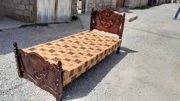 tek kravat ikinci el: Çarpayı işlənmişdir 
Möhkəmdir
Vopçat aktivdir zangdə vura bilərsiz — 2