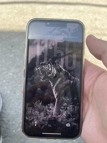 mini iphone 13: IPhone 13 Pro, 128 GB, Gümüşü, Qırıq — 1