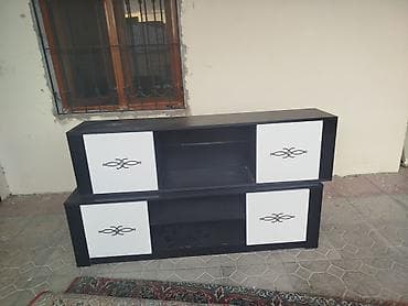 İşlənmiş, Düz TV altlığı, Polkalı, Laminat — 1