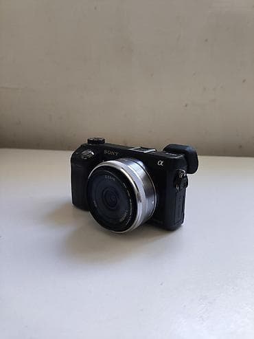 playstation 4 sony: Sony Alpha NEX-6 güzgüsüz kamera + 16mm f/2.8 pancake obyektiv — 1