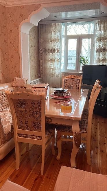 ütü masasi: Qonaq otağı üçün, 4 stul — 1