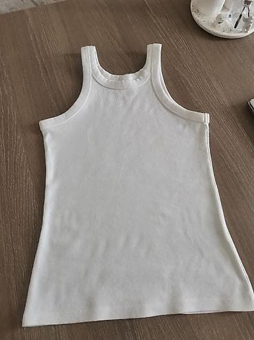 Ağ rəngli qadın ribli mayka (tank top) - Klassik dizayn: yuvarlaq — 2