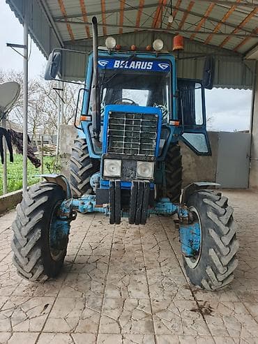 bmw r17 diski: Belarus markalı təkərli traktor - Marka/model: Belarus (mavi rəng) - — 1