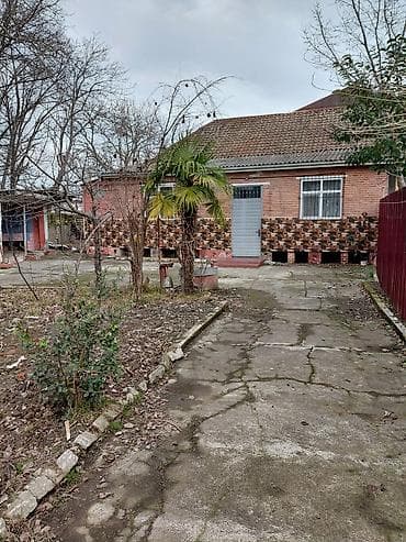 bakixanov ev alqi satqisi: Təkmərtəbəli kərpic ev – həyət evi - Xarici divarlar kərpicdən, aşağı — 4