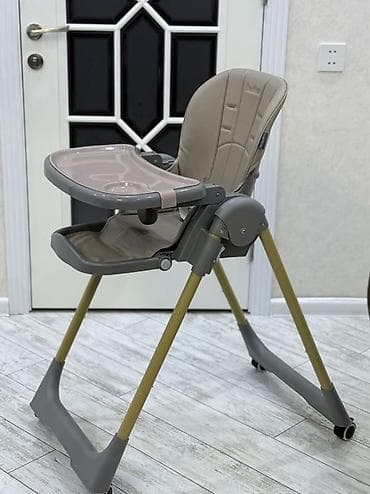 Uşaq yemək stulu - Rahat, yumşaq oturacaq və yüksək arxa dayaq –