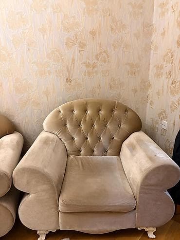 divani 2020: Klassik divan, Divan — 3