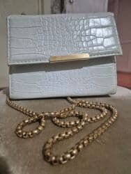 Ağ çanta Zərif və dəbli görünüş istəyənlər üçündür Gündəlik və ya