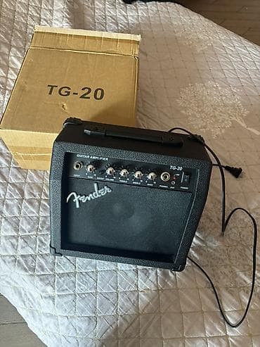Musiqi alətləri: Elektron gitara, Fender, İşlənmiş — 1