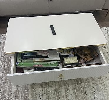 qabaq ustolu: Düz TV altlığı, Polkasız, Taxtalı — 4