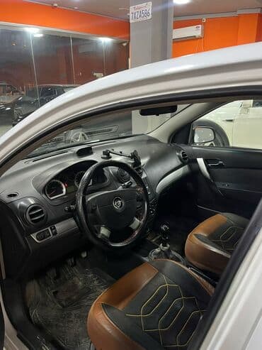 Alfa Romeo: Təcili motor nömrəsi yazılmalıdır Ravin r3 ili 2017 Texpasport — 3