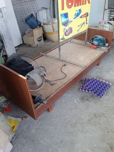 İşlənmiş, Təknəfərlik çarpayı, Matrassız, Siyirməsiz