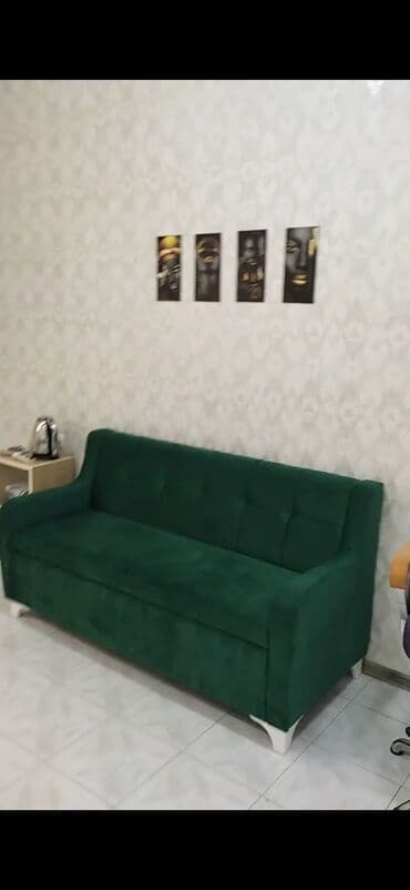 Gözəllik salonu üçün mebel dəsti Guzgulu skaf 3