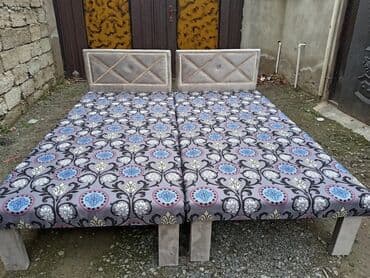 Masalar və oturacaqlar: Təzə çarpayılar. 1 nəfərlik çarpayılar 60manat. 2 nəfərlik taxt — 5