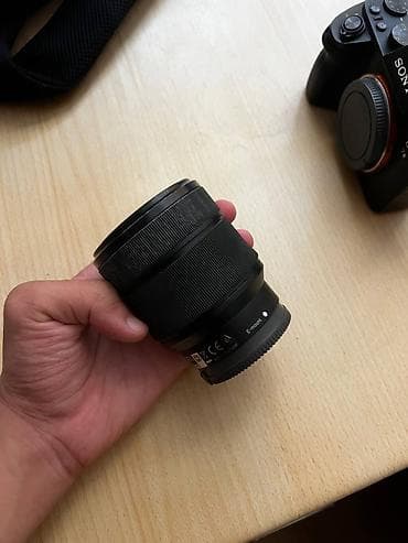 tablet 2 el: Sony A7 II (ILCE-7M2) + Sony FE 28-70mm f/3.5-5.6 OSS Linza İkinci — 3