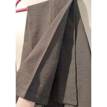 kişi ucun klassik qara kostyum: Kişi uçun kostyum satilir,razmeri firmasi uzerinde yazilib,bahali — 4