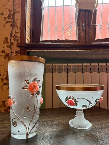 ваза красная: Вазы — 2