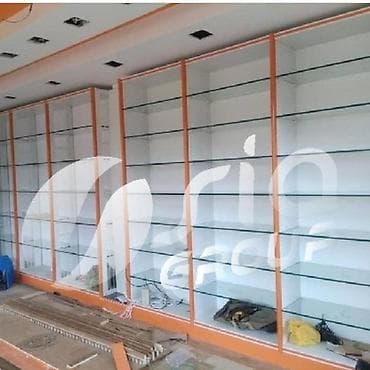 Sifarişlə mebel vitrinləri