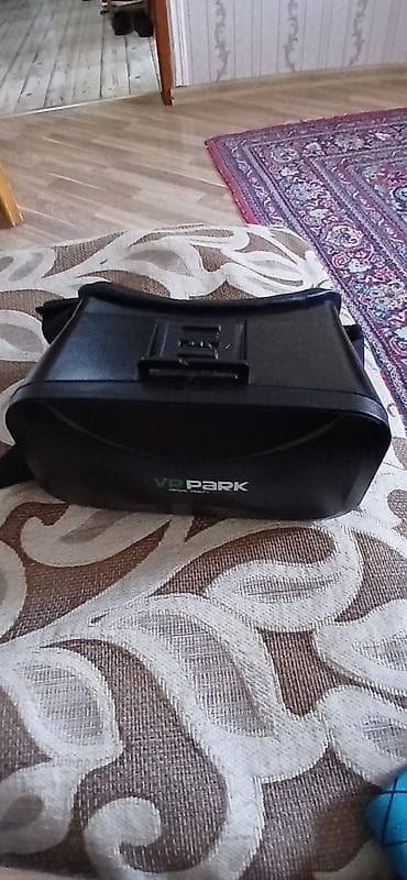 playsation 4: VR Park Virtual Reality eynəyi - Smartfon üçün VR eynəyi (ön hissədə — 4