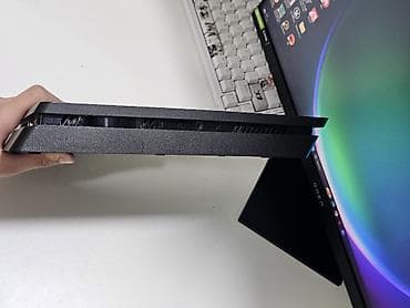 ps 4 slim: Sony PlayStation 4 Slim oyun konsolu ustundeki 6 oyunla birlikde — 2