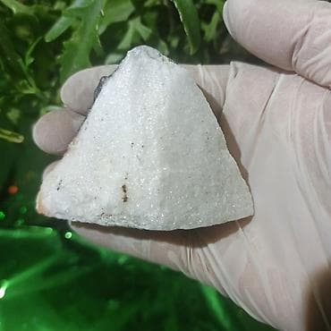 nerd sekilleri: Nadir Təbii Daş Satılır | Uv Floresan - Yaqut, Safir, Şpinel, Süd — 4