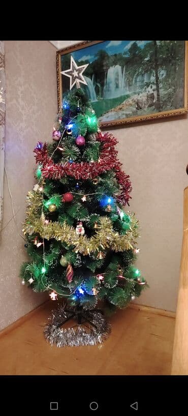 konfet xonçası: Baha qiymətə alınıb,çox qəşəng görünür. Hündürlüyü 170sm — 1