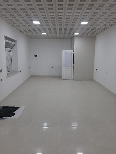 Bağ evləri: Kommersiya obyekti – vitrin pəncərəli, ayrıca girişli yolkənarı sahə — 7