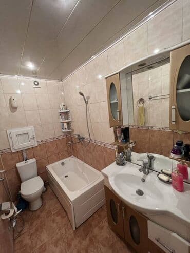 9 ci mikrorayon satilan evler: 2 otaqlı, Yeni tikili, 90 kv. m — 15