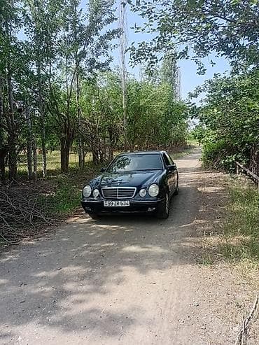 daewoo gentra 2014: Mercedes-Benz E-Class: 2 l | 1997 il Sedan — 1
