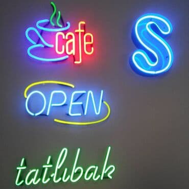 Hər növ çöl Reklamlarının sifarışı. Poloqrafiya və Tipoqrafiya