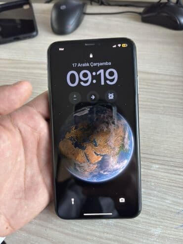 ipad 10 qiymeti: IPhone Xs Max, 64 GB, Qara, Face ID — 4