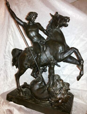 statuetka heykel: Fiqur — 2