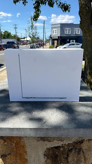 samsung tab s8 plus: Mackbook m5 Air 24/1Tb ağzı bağlı Sifariş olunub amerikadan yoldadır — 1