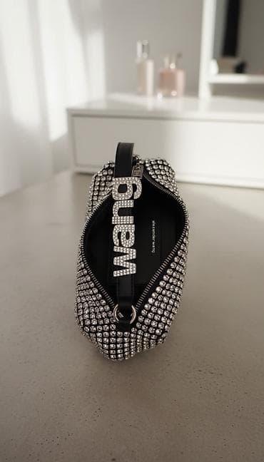 Çiyin çantası, Yeni lalafo.az -da Çiyin çantası, Yeni