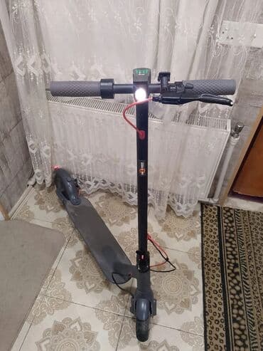 Giroskuterlər: Elektrik skuter - Şəhər üçün kompakt və yığcam dizayn - Rulda LED ön — 7