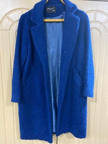 Alt paltarı: Palto satilir m razmer . az geyilib. teze kimidi…barter edilmir,xahis — 1