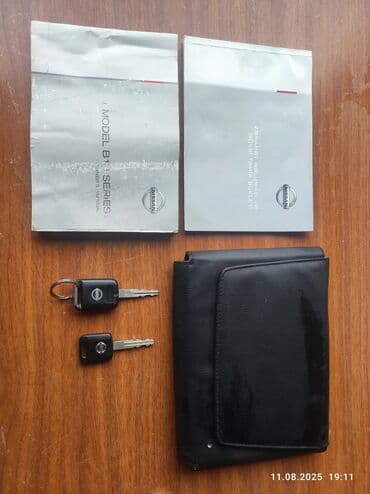 motosiklet telefon tutucu: Nissan Sunny: 1.6 l | 2008 il Sedan — 15