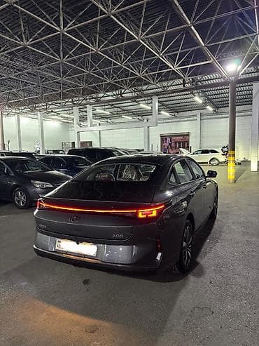 Продажа авто: Elektrikli sedan – Leapmotor C01 (A05) Xüsusiyyətlər: - Kuzov — 2
