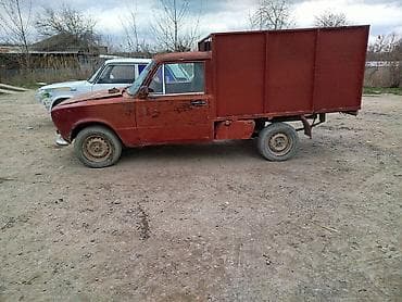 hyundai avtobuslar satisi: Yükdaşıma üçün yığma kiçik pikap sənətsiz satılır 2101mator karofka 4 — 2