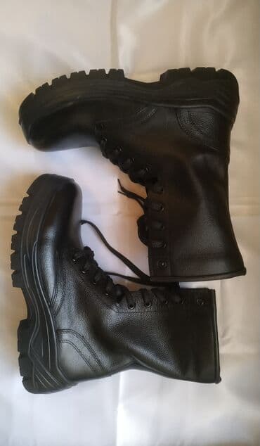 резиновые мужские ботинки: "Botinka" Uzun Boğaz Çəkmə •Brand : "BOT-OUTDOOR EXTREME-BOT" •Ölçülər — 4