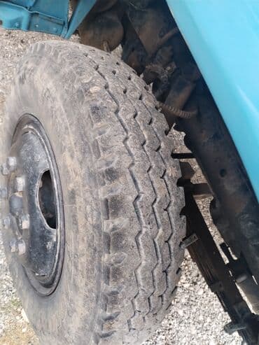 nol alti sekilleri: ZİL : 0.9 l | 1986 il 111111 km Sedan — 10