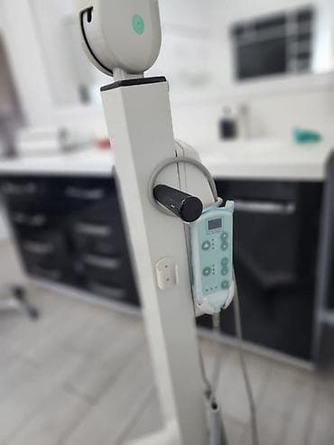 Salon, tibbi kreslolar: Italya Istehsalli Rentgen Stasionar şkaf üstü deyil, mobil dayaqlı — 3