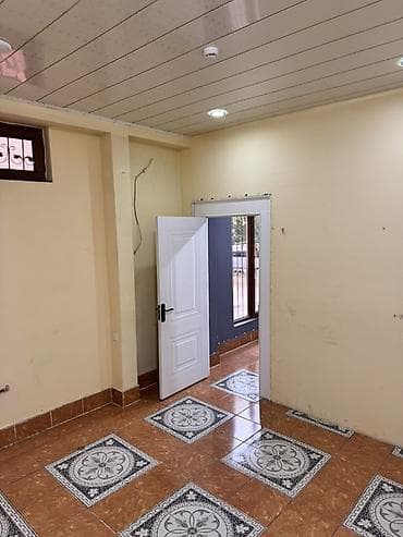 əmlak satışı: İcarəyə obyekt – hər 2 mərtəbəsi icarəyə verilir hal hazırda 1 ci — 5