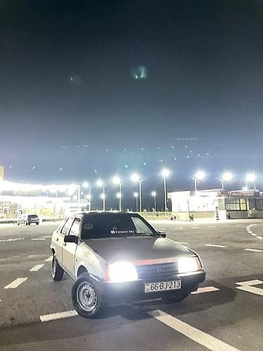 şlanq satışı: Avtomobil: Lada Samara (21099) sedan Xüsusiyyətlər: - Kuzov: 4 qapılı — 5