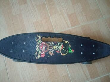 Скейтборд, прм езде колеса светятся