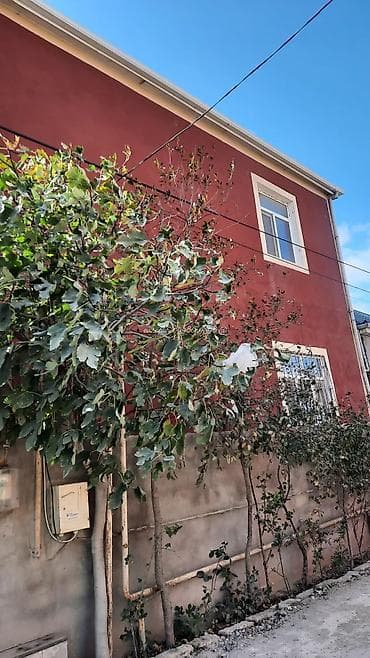 lenkeran ev kirayesi: 2 mərtəbə 6 otaqdan ibarətdi və hər iki mərtəbədə hamam və ayaq yolu — 1