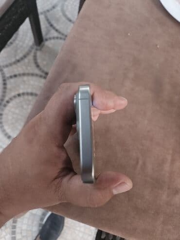 продать айфон 4: IPhone 15 Pro, 256 ГБ, Natural Titanium, Face ID — 3