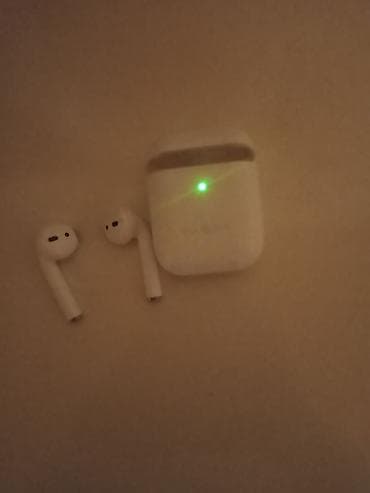 Mikrofonlar: Simsiz Bluetooth qulaqlıq dəsti - Rəng: ağ - Qulaqdaxili (earbud) — 1