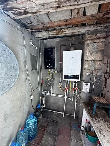 Kirayə mənzillər: 4 otaqlı, Yeni tikili, 110 kv. m — 10