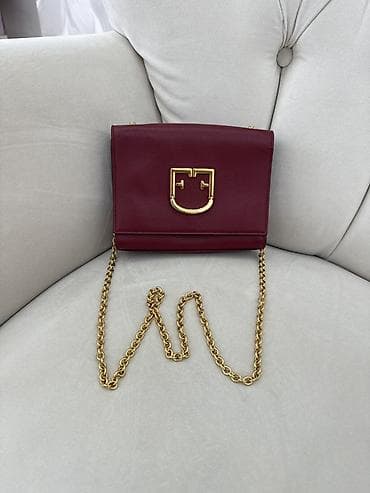 Çiyin çantası, Michael Kors