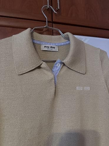 geyımler: Miu Miu trikotaj polo köynək - Rəng: bej - Model: qısaqol, klassik — 2